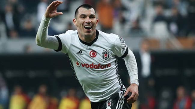 'Yok artık Gary Medel! Ne yaptın sen?