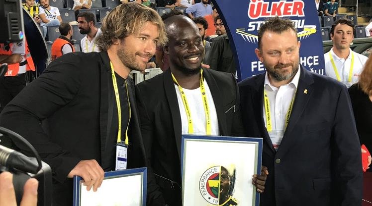 <h2> Appiah ile Lugano derbide yer aldı</h2>