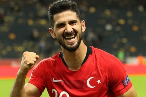 <h2> Emre Akbaba’ya Baliç dokunuşu</h2>