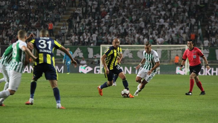 ' Erman Toroğlu'ndan Konyaspor için Fenerbahçe iddiası! 