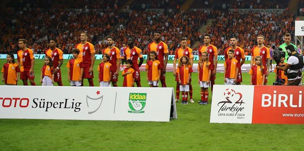 ' Galatasaray'da tam 1050 gün sonra dev hazırlık!