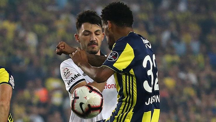 <h2> Jailson çok büyük şans</h2>