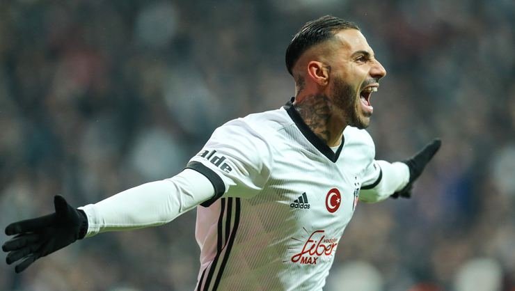 <h2> Ricardo Quaresma’ya tebrik yağdı!</h2>