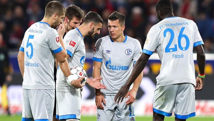 <h2> Schalke 04 5. maçında 5. mağlubiyetini aldı</h2>