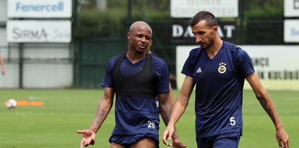 <h2>AYEW YERİNE BARIŞ OYNASIN</h2>