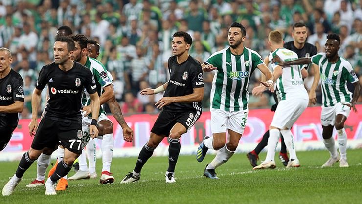 <h2>Benim yorumum, maçta 4 olay var;</h2>