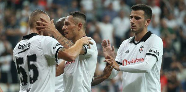 <h2>Beşiktaş’a büyük müjde! Yıldız oyuncu geri dönüyor</h2>