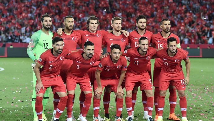 'Beşiktaş'a milli takım şoku! Tam 5 futbolcu...