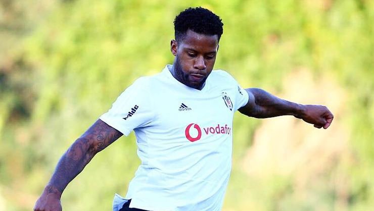 <h2>Beşiktaş’ta derbi mesaisi sürüyor</h2>