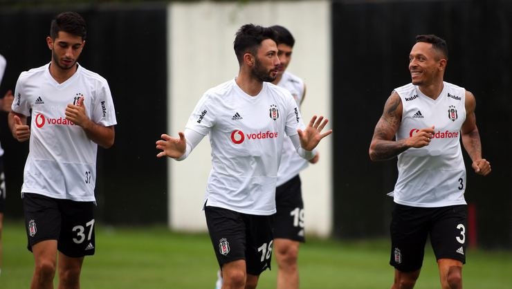 <h2>Beşiktaş’ta Medel’in yerine Tolgay Arslan</h2>