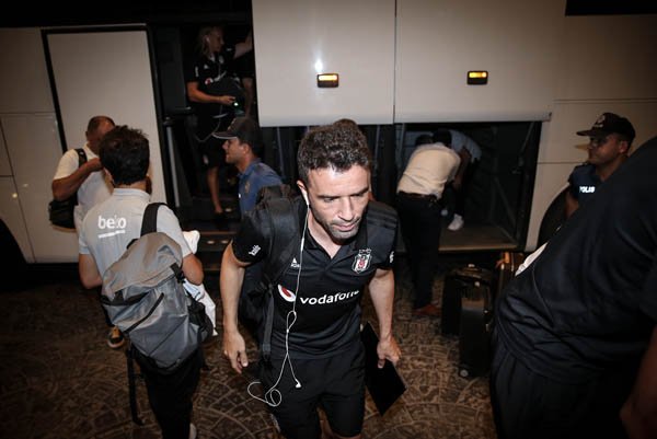 <h2>Beşiktaş’ta milli yıldız için görüşmeler başladı! Taca çıkıyor</h2>