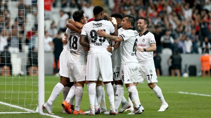 'Beşiktaş'tan büyük transfer bombası! Fransız golcü...