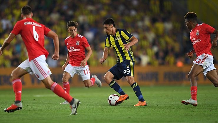 <h2>Borussia Dortmund, Fenerbahçeli futbolcu Eljif Elmas’ı istiyor!</h2>