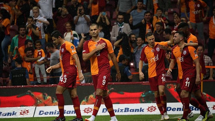 <h2>Dört dörtlük lider</h2>