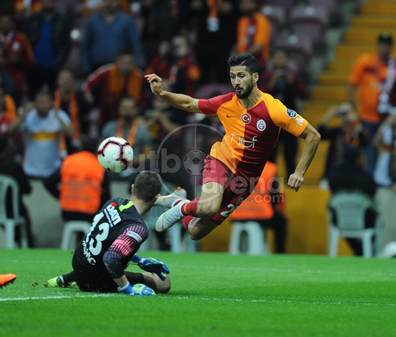 'Emre Akbaba'nın sakatlığı ciddi mi?