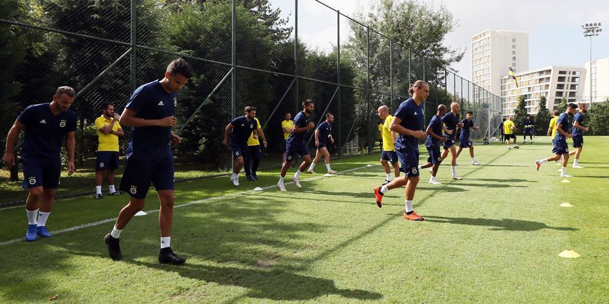 <h2>Fenerbahçe, Konyaspor maçı hazırlıklarına devam etti</h2>