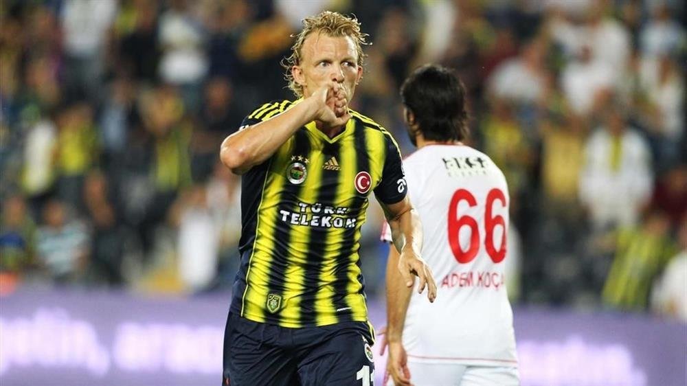 'Fenerbahçe'de büyük sürpriz! Dirk Kuyt...