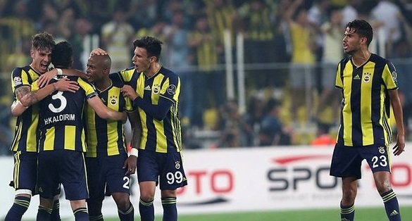 'Fenerbahçe'de son dakika! Sakatlık...