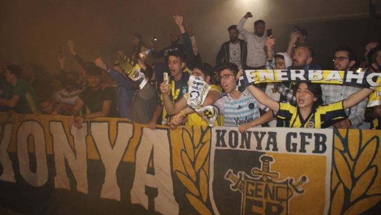 <h2>Fenerbahçe’ye Konya’da coşkulu karşılama</h2>