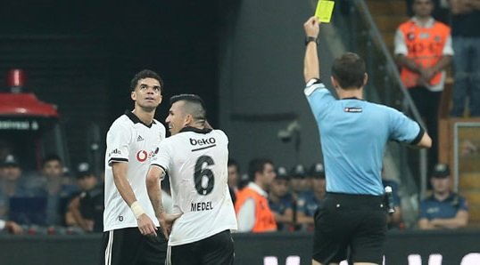 'Flaş! Beşiktaş'ta Medel'in ihraç sebebi belli oldu!
