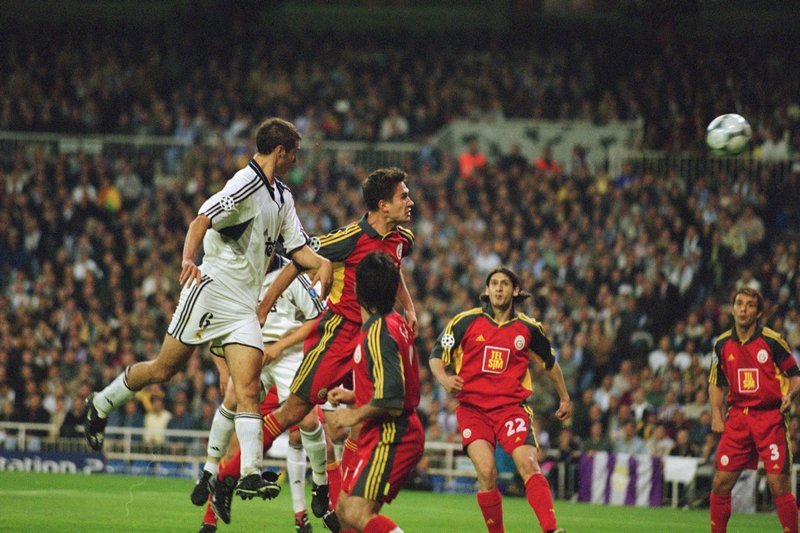 <h2>Galatasaray 3-2 Real Madrid (3 Nisan 2001)</h2>
