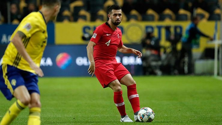 <h2>Galatasaray istemedi, Lucescu Ömer Bayramı oynattı</h2>