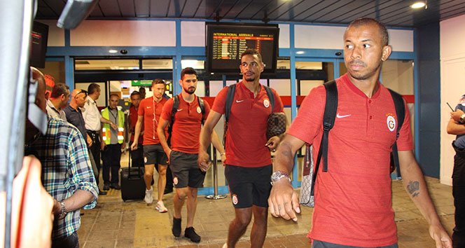 <h2>Galatasaray kafilesi Trabzon’da</h2>