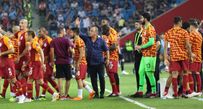 'Galatasaray'a piyango gibi transfer teklifi! Orada transfer bitmedi