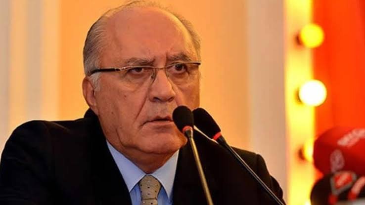 'Galatasaray'da yetki krizi! Gergin anlar