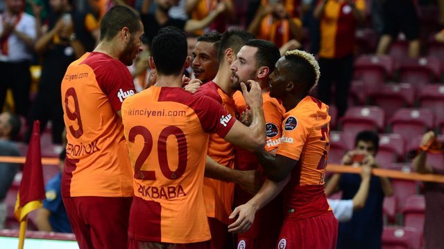 'Galatasaray'ın forvetine herkesi şaşırtacak isim! Erken operasyon
