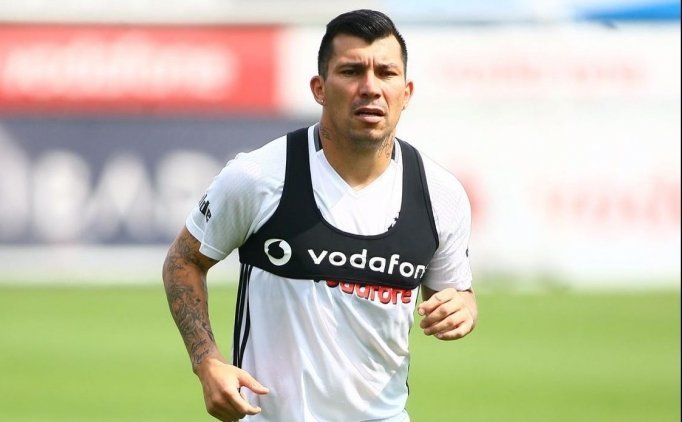 <h2>Gary Medel geri dönüyor</h2>