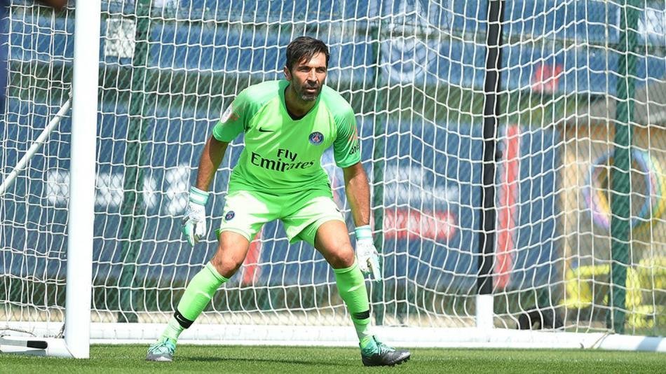 <h2>Gianluigi Buffon - 40 yaşında</h2>