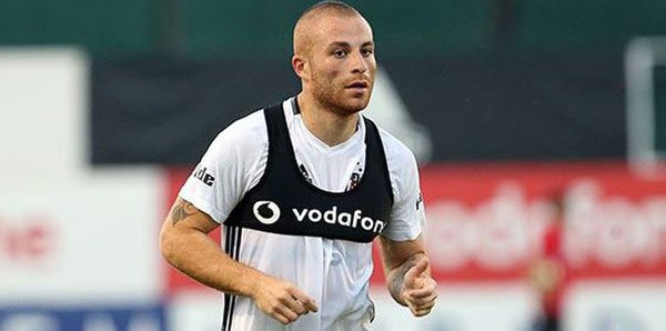 <h2>GÖKHAN TÖRE</h2>