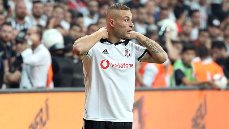 <h2>Gökhan Töre</h2>