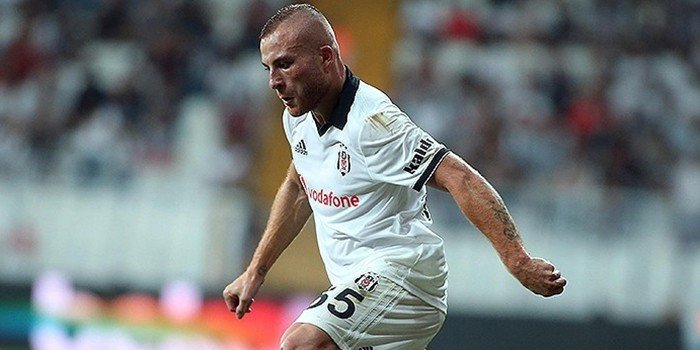 <h2>Gökhan Töre - 4,5 milyon euro</h2>