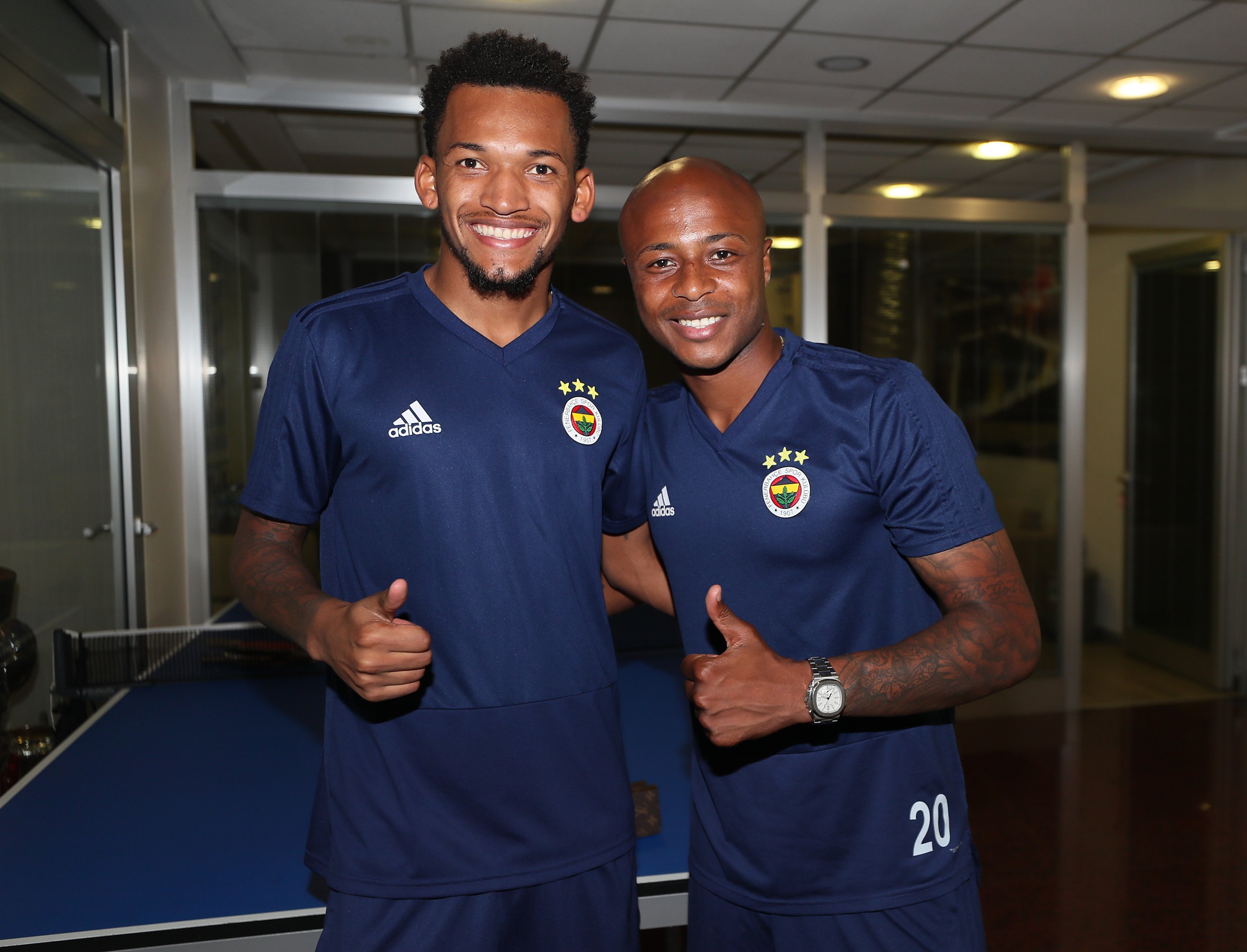 <h2>İDMANDA OLUMLU SİNYALLER</h2>