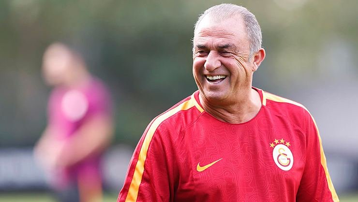 <h2>İşte Fatih Terim’in yeni orta saha düzeni</h2>