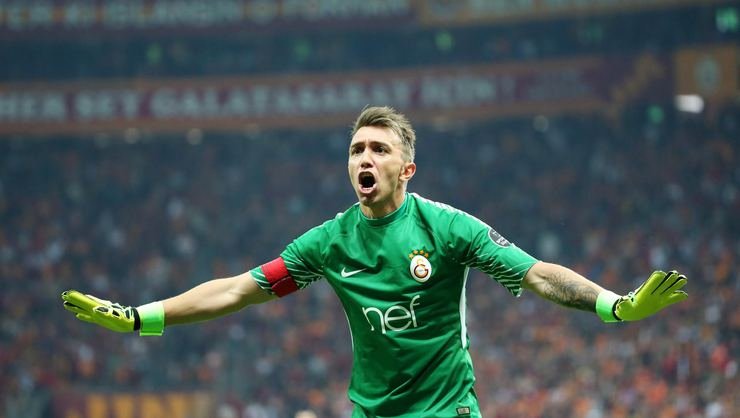 <h2>Muslera</h2>