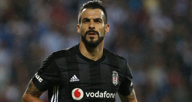 <h2>Negredo Al Nasr’a transfer oldu</h2>