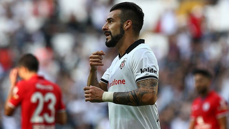 <h2>Negredo’ya dudak uçuklatan teklif! Yönetim menajeriyle görüşüyor...</h2>