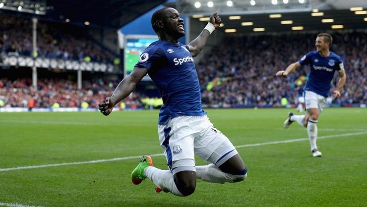 <h2>Niasse devre arasında Galatasaray’a!</h2>