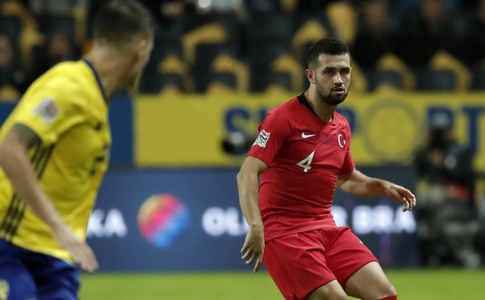 <h2>ÖMER BAYRAM VE ZEKİ’Yİ BEĞENDİM! OĞUZHAN VE EMRE AKBABA GECENİN YILDIZLARI...</h2>