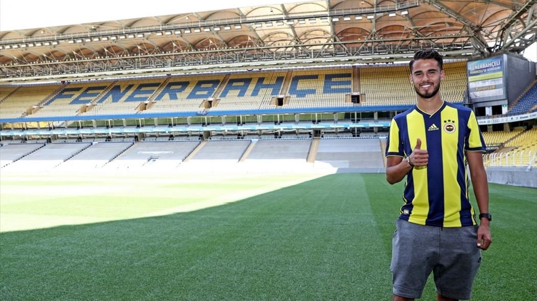 <h2>Reyes gerçek yerine dönüyor</h2>