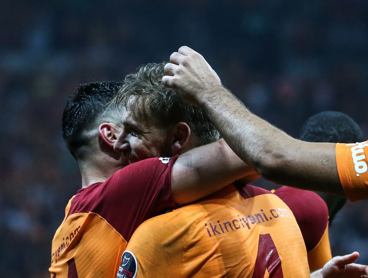 <h2>SERDAR AZİZ</h2>