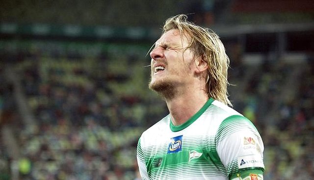 <h2>Sözleşme gereği maaşını alıyor </h2>