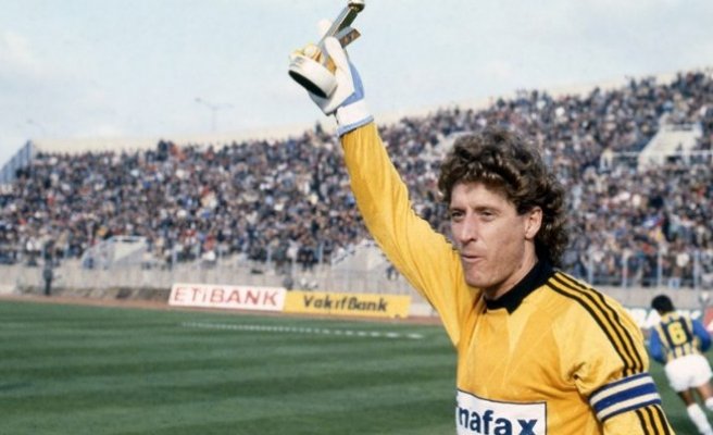 <h2>Toni Schumaier</h2>