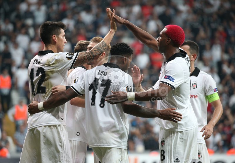 'UEFA resmen açıkladı! Beşiktaşlı yıldız haftanın 11'inde