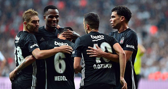 'Ve Beşiktaş'ta 8 futbolcu birden...