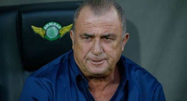 'Ve Fatih Terim'den ilk neşter! Akhisar maçından sonra...