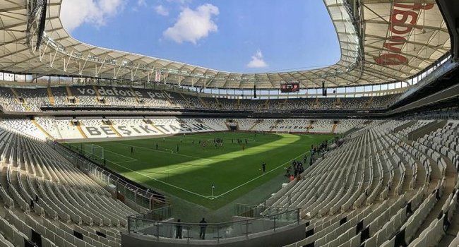 <h2>Vodafone Park’ta bakım sürüyor</h2>